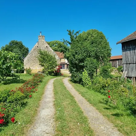 D'hotes L'oustralac Bed & Breakfast La Chapelle-Aubareil
